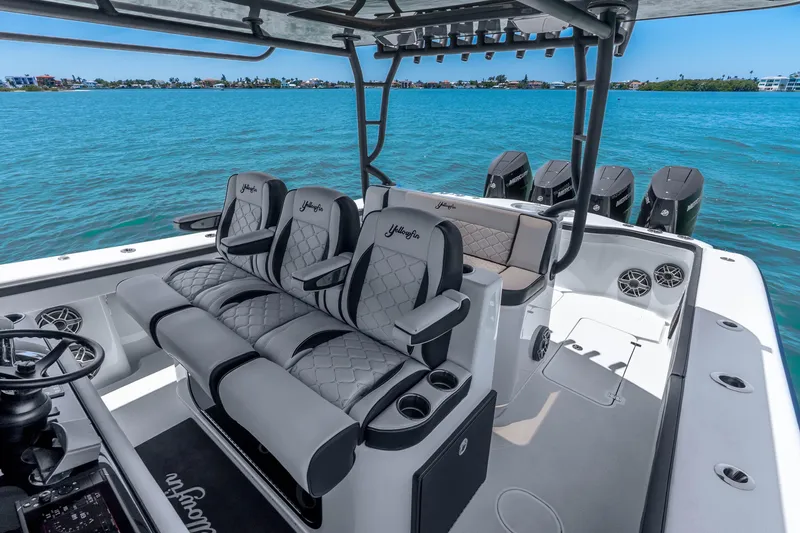 Slide: The Image of Yellowfin 42 Offshore 2024 - 21