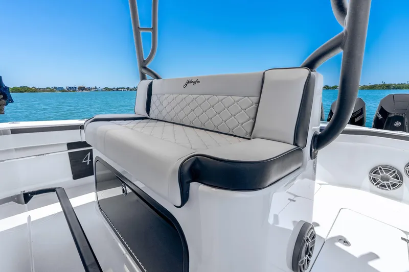 Slide: The Image of Yellowfin 42 Offshore 2024 - 22
