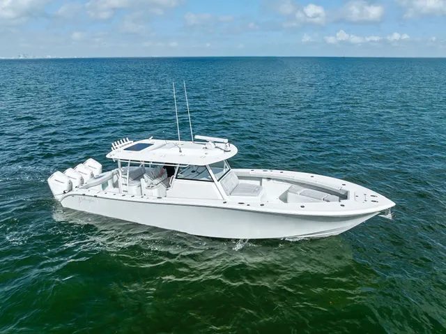Slide: The Image of Yellowfin 42 Offshore 2024 - 90