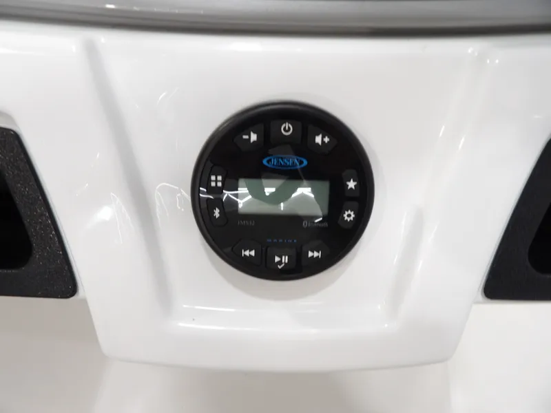 Slide: The Image of Jensen Bluetooth control on 2022 Tahoe 185 boat. - 21