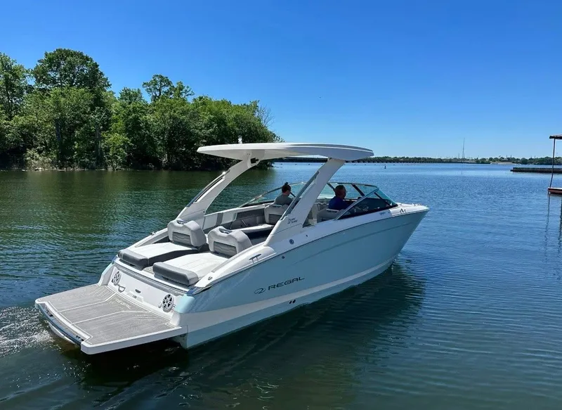 The Image of Regal LS9 Ultimate 2022 - 1