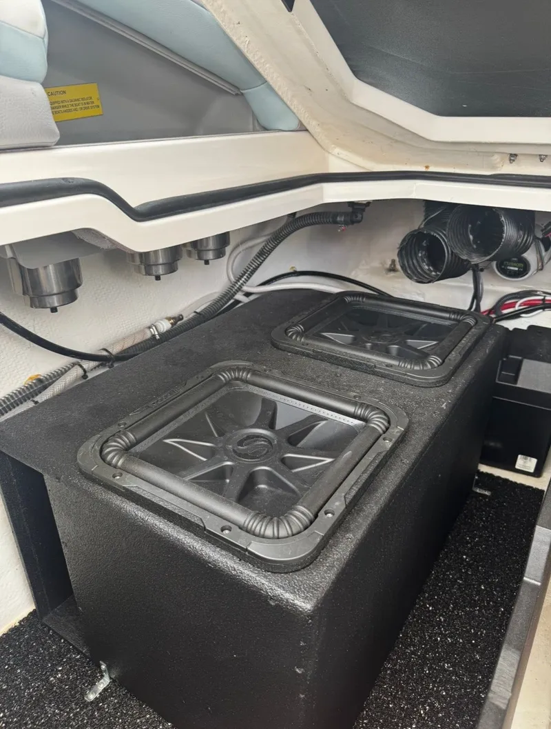 Slide: The Image of Regal LS9 Ultimate 2022 - 14
