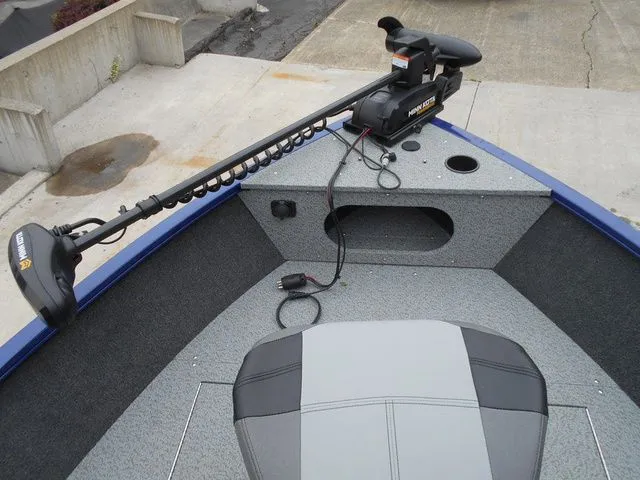 Slide: The Image of Crestliner 1650 Kodiak Walkthrough 2025 - 14
