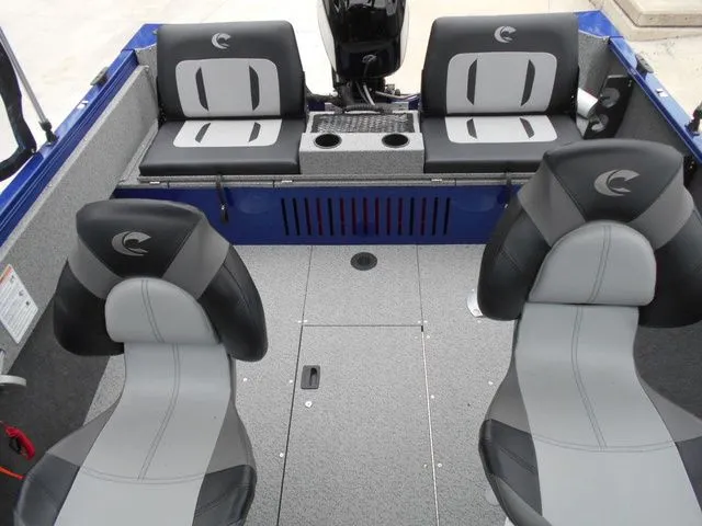 Slide: The Image of Crestliner 1650 Kodiak Walkthrough 2025 - 16