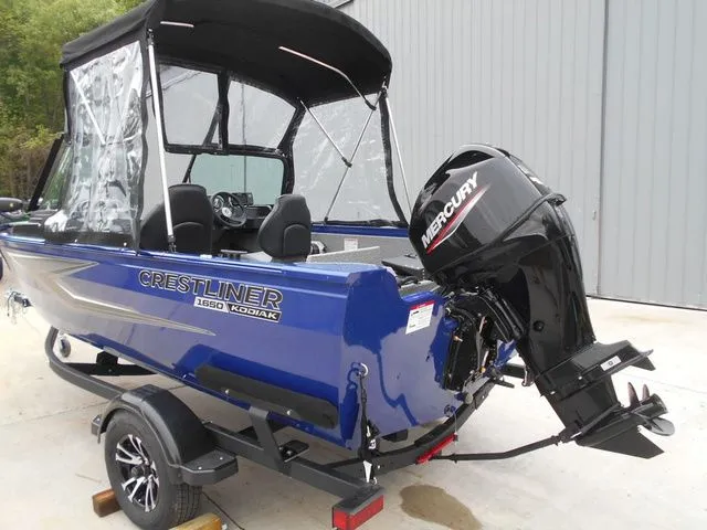 Slide: The Image of Crestliner 1650 Kodiak Walkthrough 2025 - 5