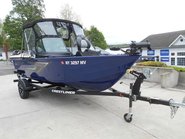 Slide: The Image of Crestliner 1650 Kodiak Walkthrough 2025 - 6