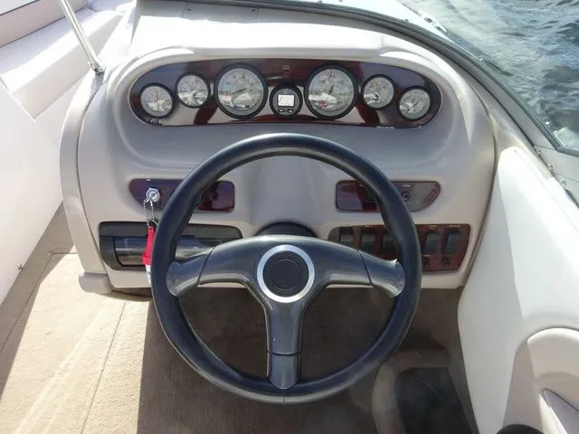 Slide: The Image of MasterCraft MariStar 210 VRS 2000 - 18
