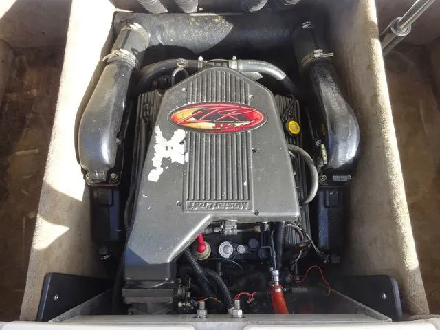 Slide: The Image of MasterCraft MariStar 210 VRS 2000 - 24