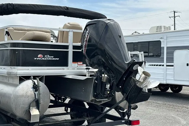 Slide: The Image of Tracker Fishing Barge 21 2019 - 4