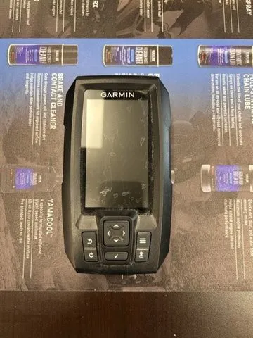 Slide: The Image of Garmin device on Xpress Boats Hyper-Lift Series H20B, 2015. - 13