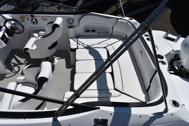 Slide: The Image of Stingray 211 DC 2026 - 17