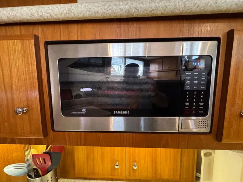 Slide: The Image of Samsung microwave in Carver 406 yacht kitchen, 1999 model. - 43