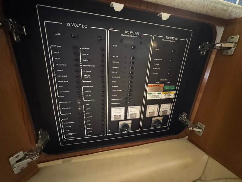 Slide: The Image of Carver Yachts 406 Aft Cabin Motor Yacht 1999 - 53