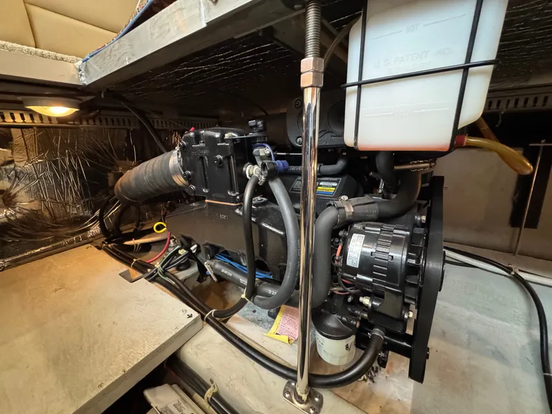 Slide: The Image of Carver Yachts 406 Aft Cabin Motor Yacht 1999 - 59