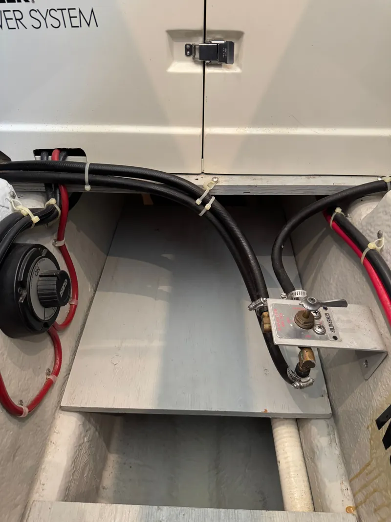 Slide: The Image of Carver Yachts 406 Aft Cabin Motor Yacht 1999 - 65
