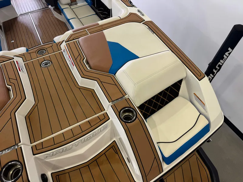 Slide: The Image of Interior of a 2019 Nautique Super Air Nautique GS22 boat. - 11