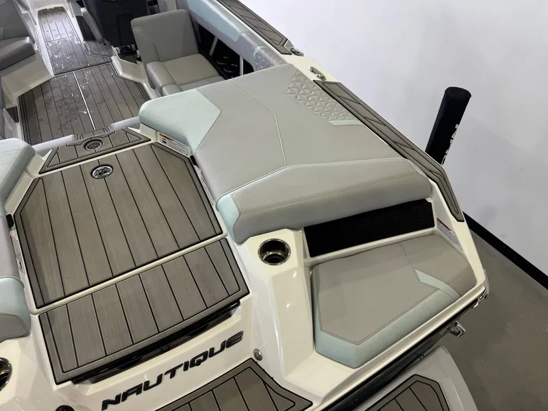 Slide: The Image of Interior of 2023 Nautique Super Air Nautique GS22 boat. - 11