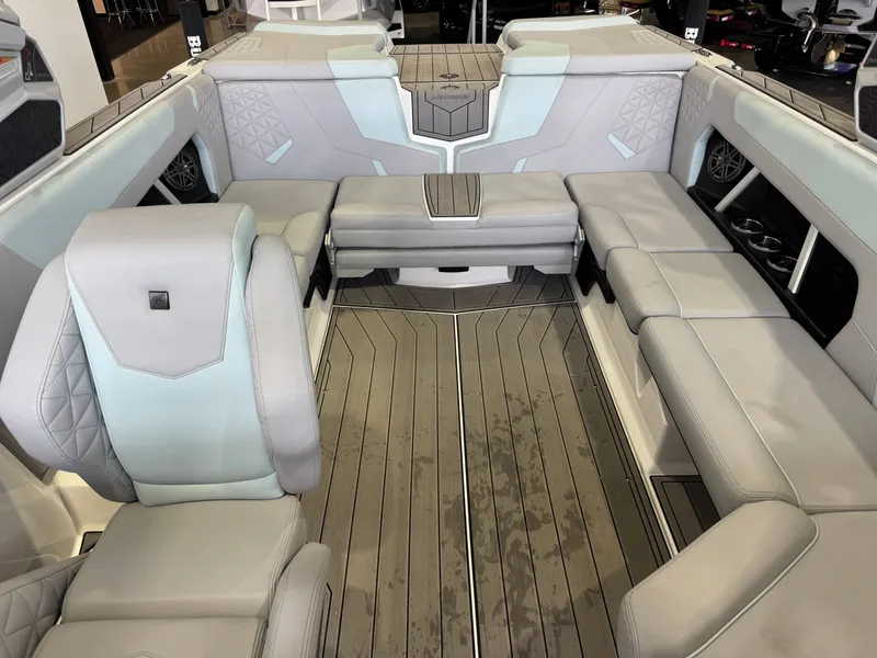 Slide: The Image of Interior of the 2023 Nautique Super Air Nautique GS22 boat. - 22