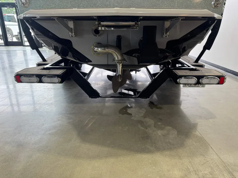 Slide: The Image of Rear view of 2023 Nautique Super Air Nautique GS22 boat. - 7
