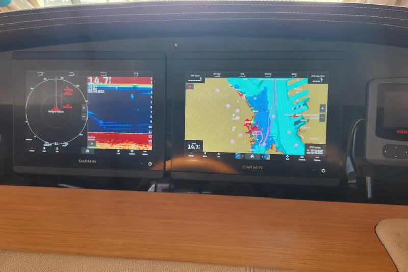 Slide: The Image of Garmin navigation displays on 2013 Fountaine Pujut Summerland 40 yacht dashboard. - 15