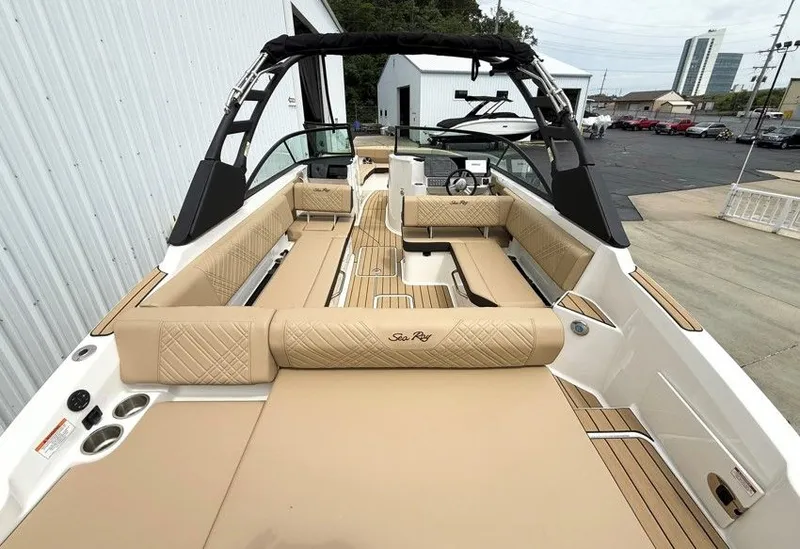 Slide: The Image of Interior view of the 2025 Sea Ray SDX 270 boat. - 7