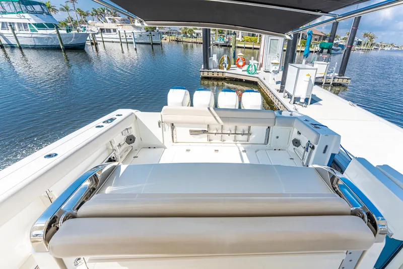 Slide: The Image of Boston Whaler 420 Outrage 2019 - 100