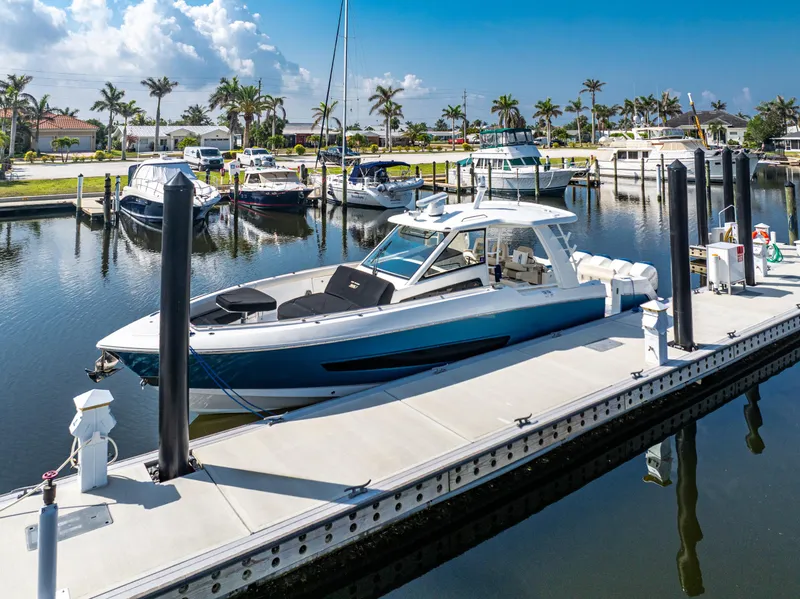 Slide: The Image of Boston Whaler 420 Outrage 2019 - 109