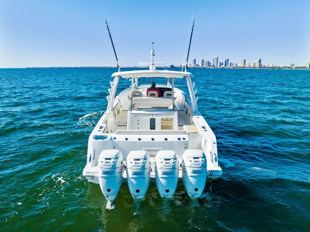 Slide: The Image of Boston Whaler 420 Outrage 2019 - 153
