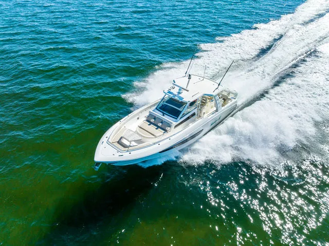 Slide: The Image of Boston Whaler 420 Outrage 2019 - 158