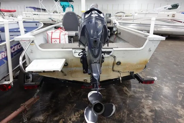 Slide: The Image of MirroCraft 1685 TROLLER SC EXP 2010 - 14