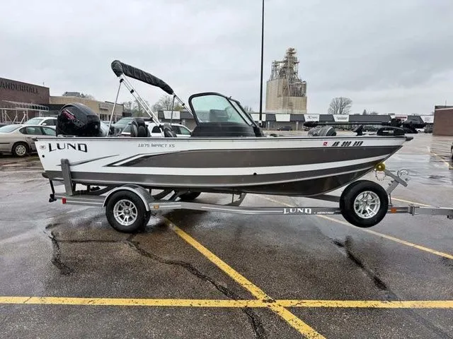 The Image of Lund 1775 Lund Impact XS Sport 2022 - 1