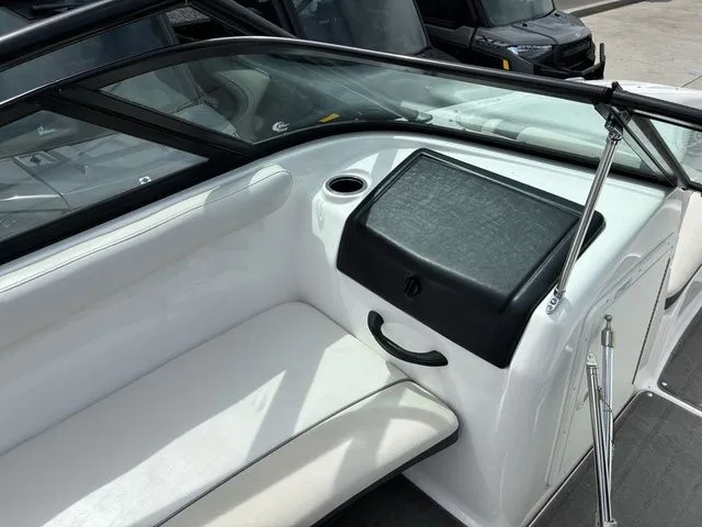 Slide: The Image of Yamaha 19FT AR192 2013 - 21