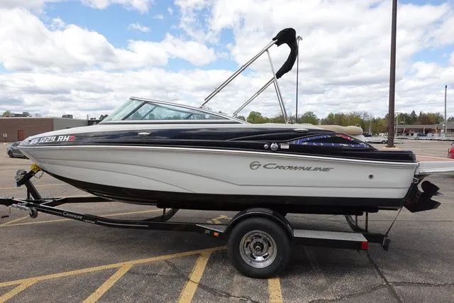 The Image of Crownline Boats 205 SS 2019 - 1