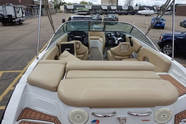 Slide: The Image of Crownline Boats 205 SS 2019 - 8