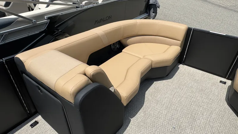 Slide: The Image of Luxurious beige seating on Evotti 521CS 2026 boat. - 16
