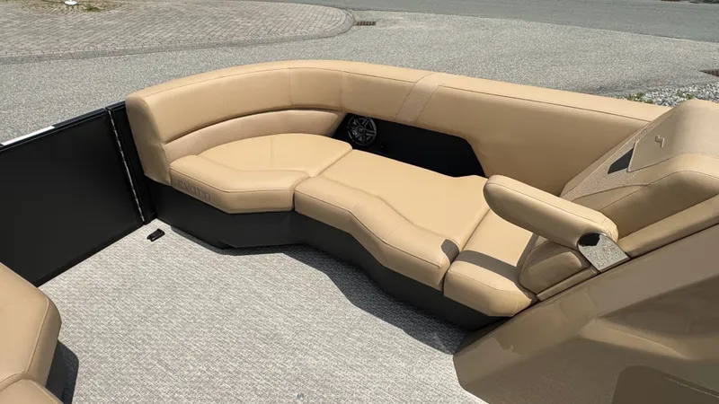Slide: The Image of Luxurious seating in the Evotti 521CS 2026 boat. - 17