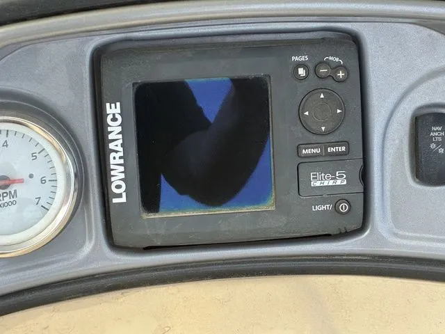 Slide: The Image of Sun Tracker Party Barge 22 XP3 2016 - 20