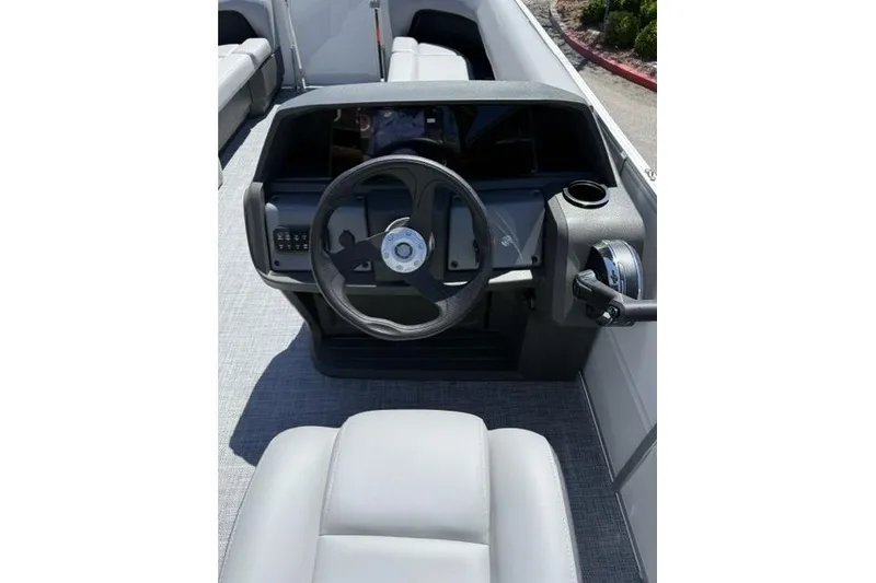 Slide: The Image of Steering console of 2026 Sun Tracker Party Barge 18 DLX pontoon boat. - 5