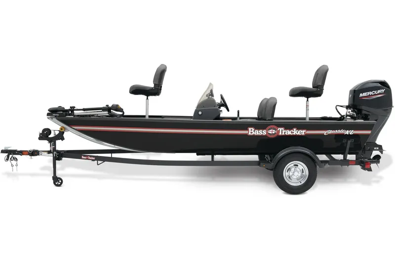 Slide: The Image of Tracker Bass Tracker Classic XL 2026 - 2