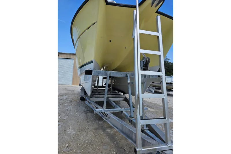 Slide: The Image of 2007 Glacier Bay 3065 Canyon Runner - 2