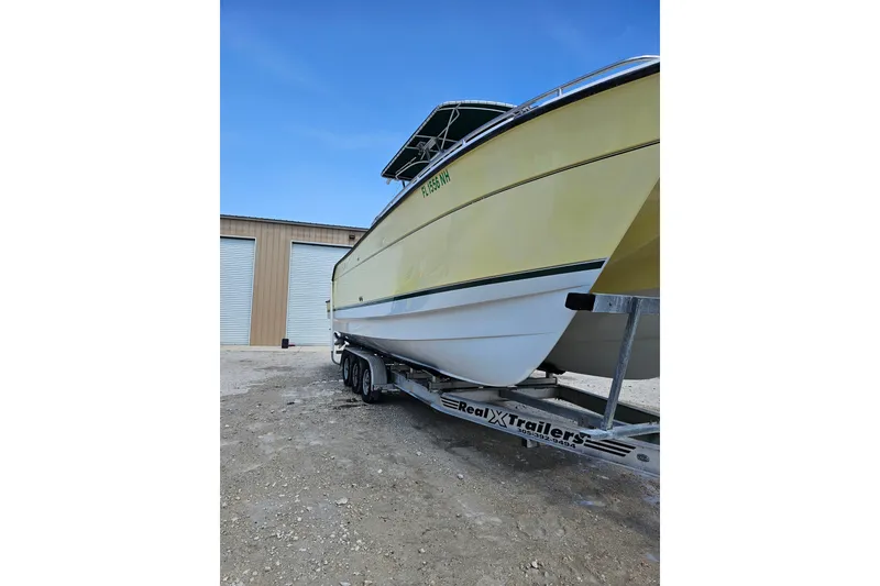 Slide: The Image of 2007 Glacier Bay 3065 Canyon Runner - 6