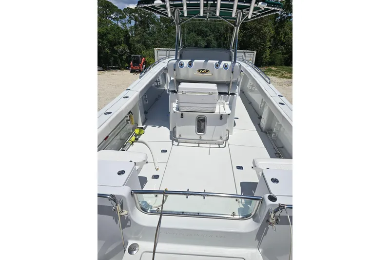 Slide: The Image of 2007 Glacier Bay 3065 Canyon Runner - 9