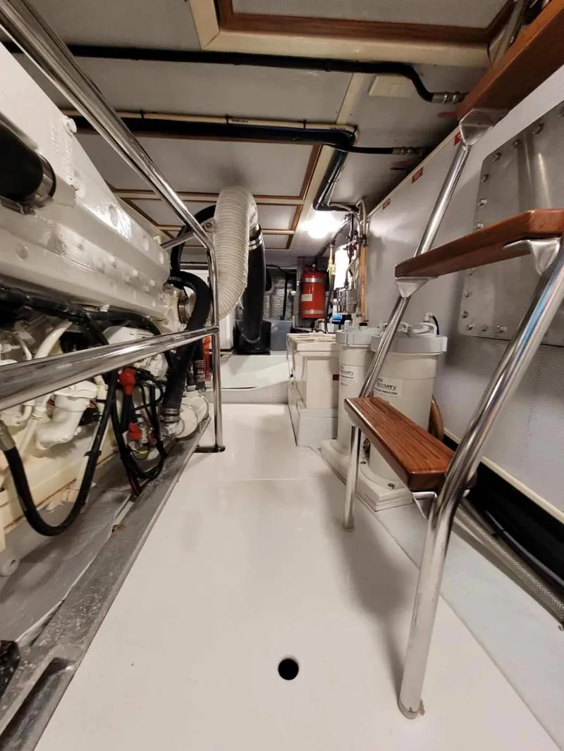Slide: The Image of Engine room of 2009 Kadey-Krogen 44 yacht. - 23