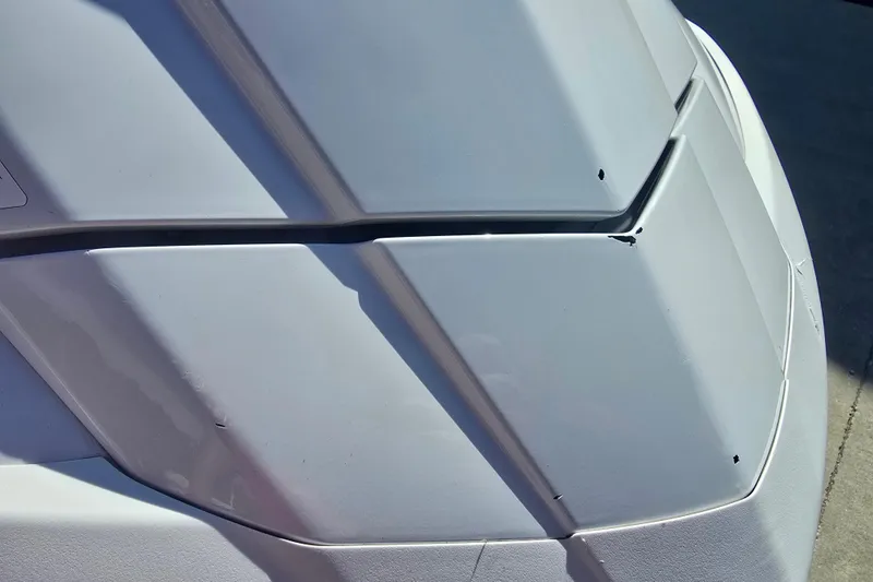 Slide: The Image of Close-up of 2019 Yamaha WaveRunner FX Cruiser HO hull design. - 14