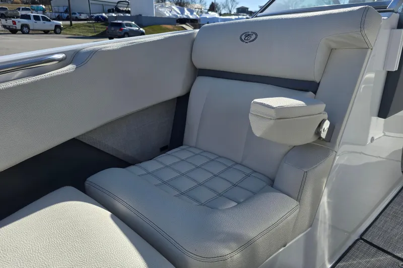 Slide: The Image of Luxurious seating in a 2020 Cobalt R3 boat, featuring premium upholstery and armrest. - 20