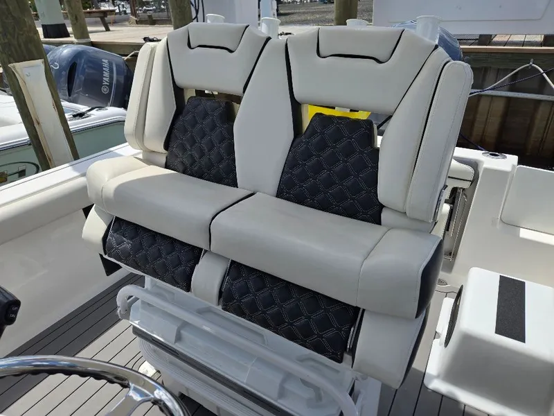Slide: The Image of Tidewater 232 CC Adventure 2021 - 10
