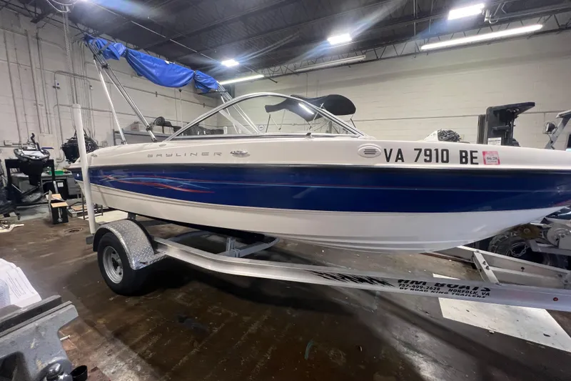 The Image of Bayliner 185 Bowrider 2006 - 0