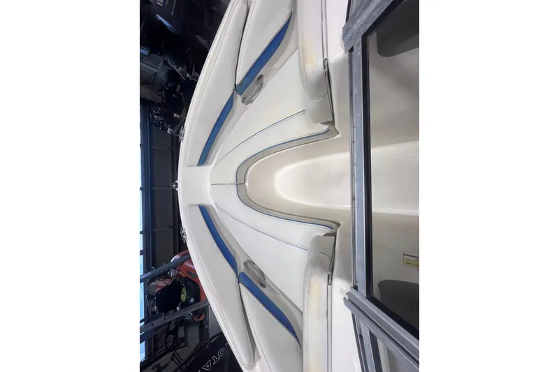 Slide: The Image of Bayliner 185 Bowrider 2006 - 18
