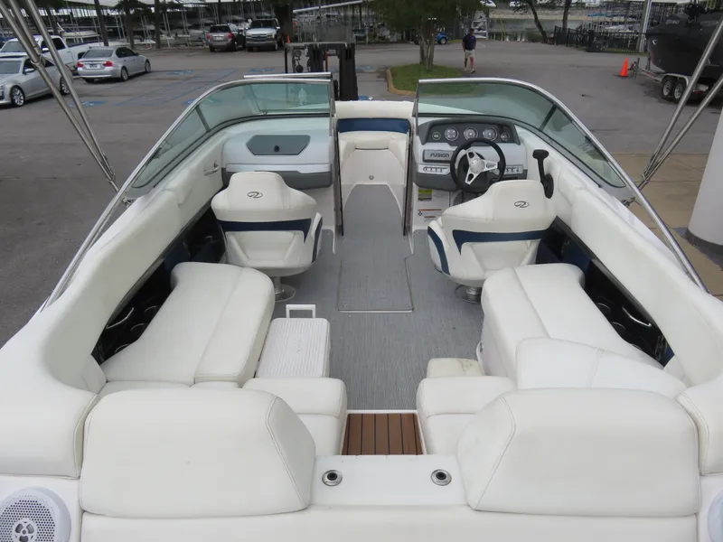 Slide: The Image of Regal 2300 Bowrider 2012 - 4