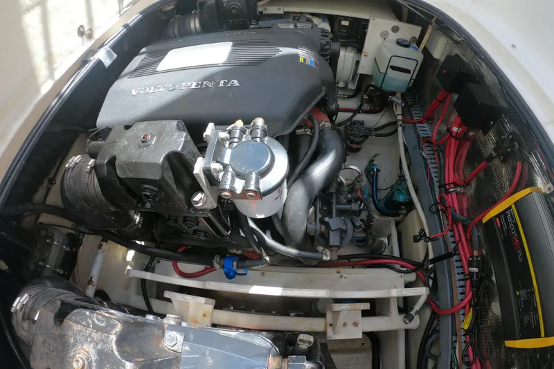 Slide: The Image of Engine compartment of a 2005 Regal Commodore 2860 with Volvo Penta engine. - 25